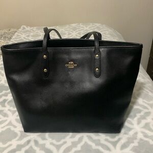 Coach Tote